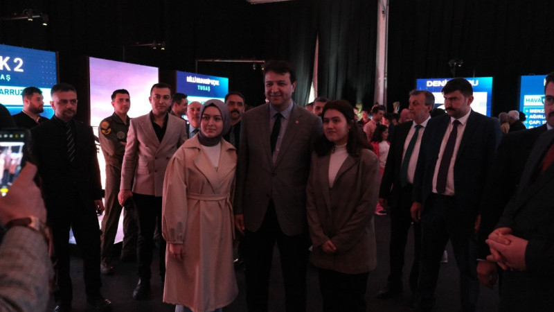 CHP Kayseri Milletvekili Adayı Arıkan Milli Savunma Bakanlığı Dijital Gösterim Merkezi’ni Ziyaret Et