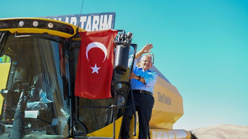 ÜRETENİN HİZMETKÂRI BÜYÜKKILIÇ’TAN ÇİFTÇİYE VE ÜRETİCİYE 6 YILDA DEV DESTEK