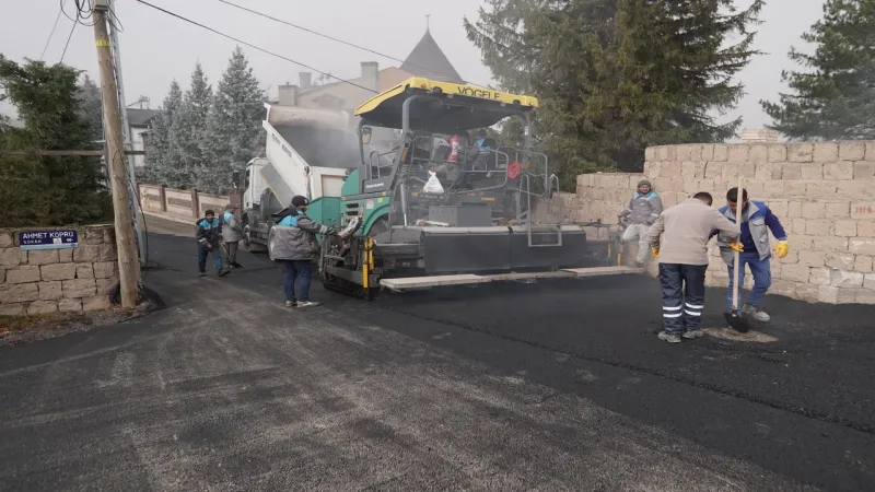 Kayseri Melikgazi'de konforlu ulaşım için yol çalışması