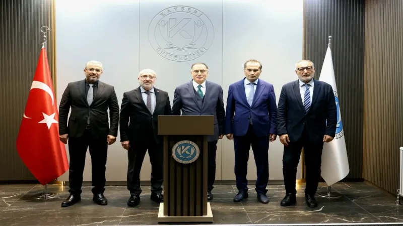 Kayseri Üniversitesi Şeref Malkoç'u ağırladı