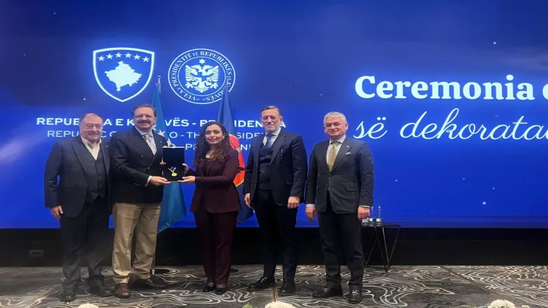 Rifat Hisarcıklıoğlu Kosova Cumhurbaşkanlığı Liyakat Madalyası